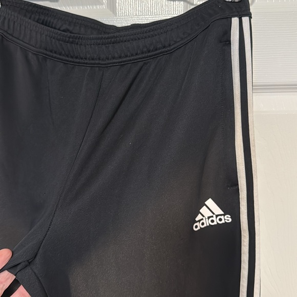 Adidas Men’s Essentials Rich Black Track Pants- Excellent Condition- Size L - Picture 3 of 10